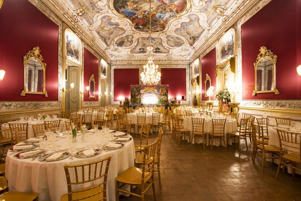 Eventi-Natale-Giunta-Palazzo-Jiutamicristo-1